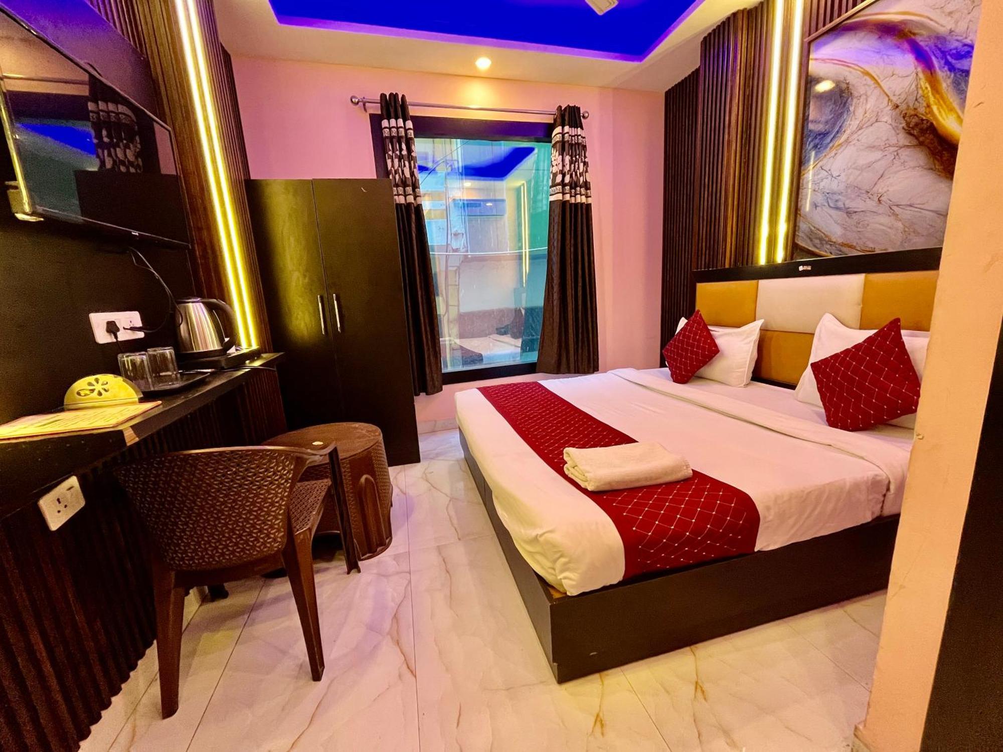 Jupiter Plaza Delhi Airport Otel Yeni Delhi Dış mekan fotoğraf