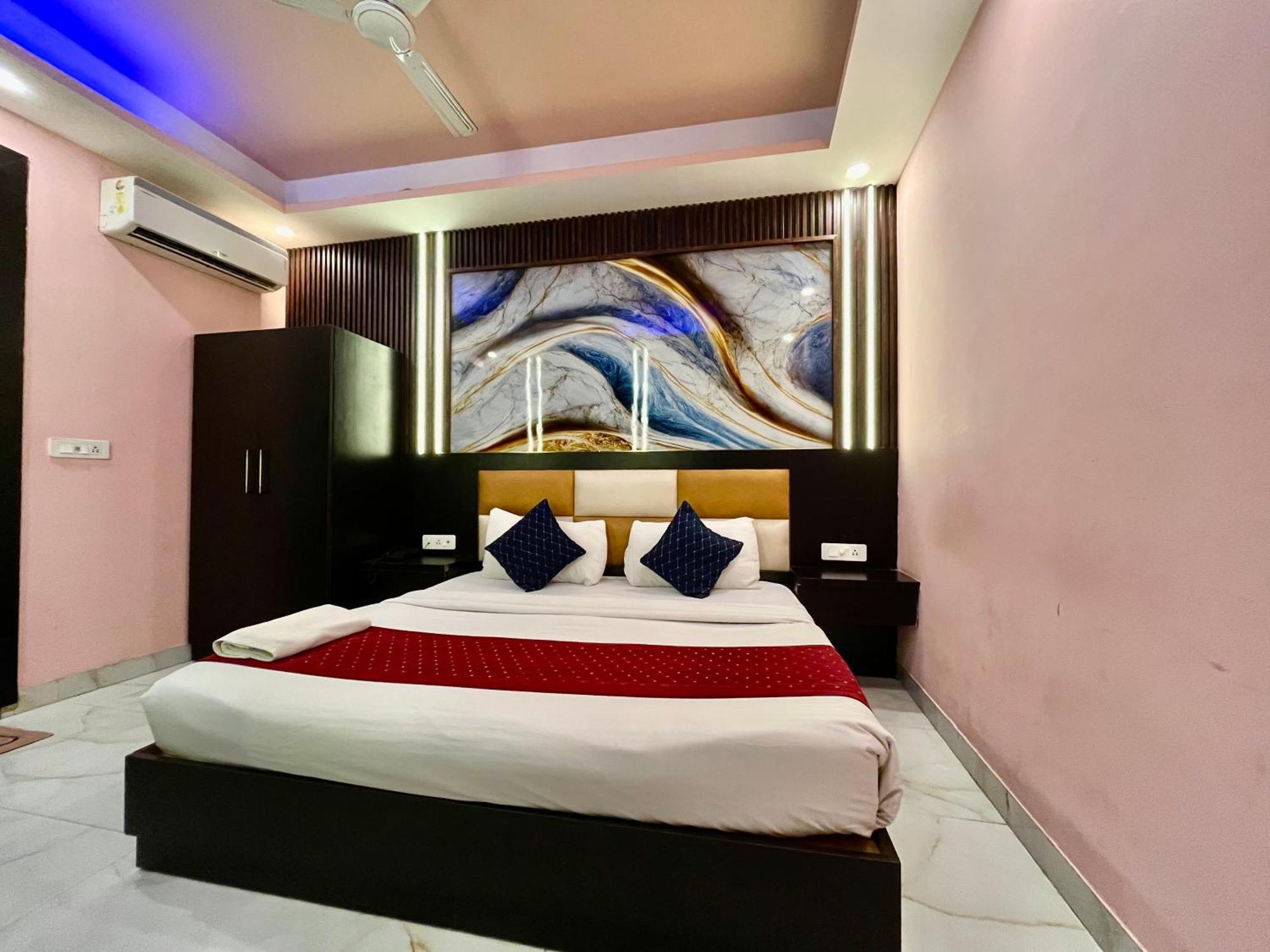 Jupiter Plaza Delhi Airport Otel Yeni Delhi Dış mekan fotoğraf