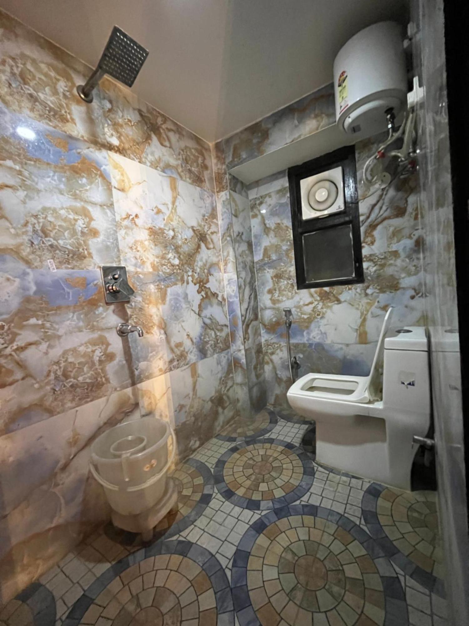 Jupiter Plaza Delhi Airport Otel Yeni Delhi Dış mekan fotoğraf
